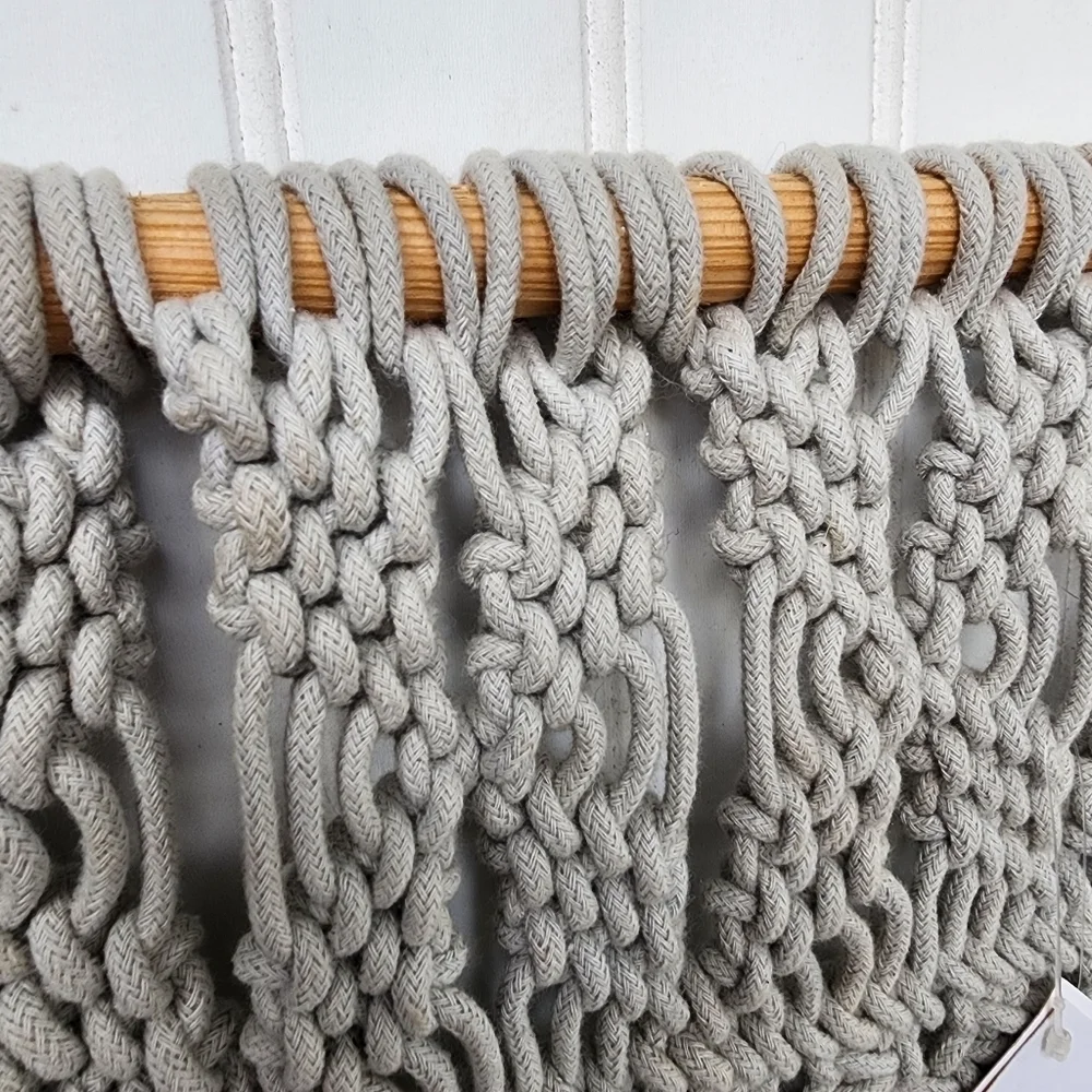 NWT Macrame Wall Hanging Boho Decor Wood Dowel Rod Knots 70's Hippie 17